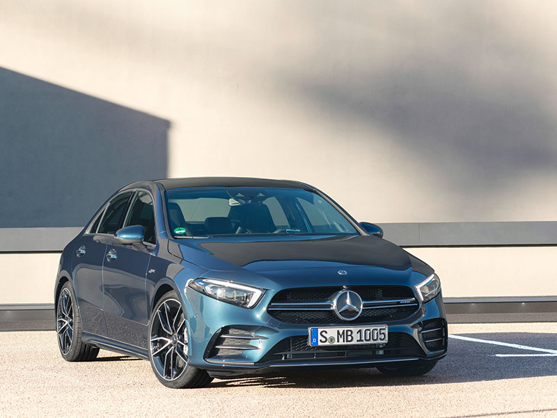 سيارة A 35 4MATIC سيدان الجديدة من مرسيدس- AMG... الخيار الأول لمن يبحثون عن الراحة والرفاهية